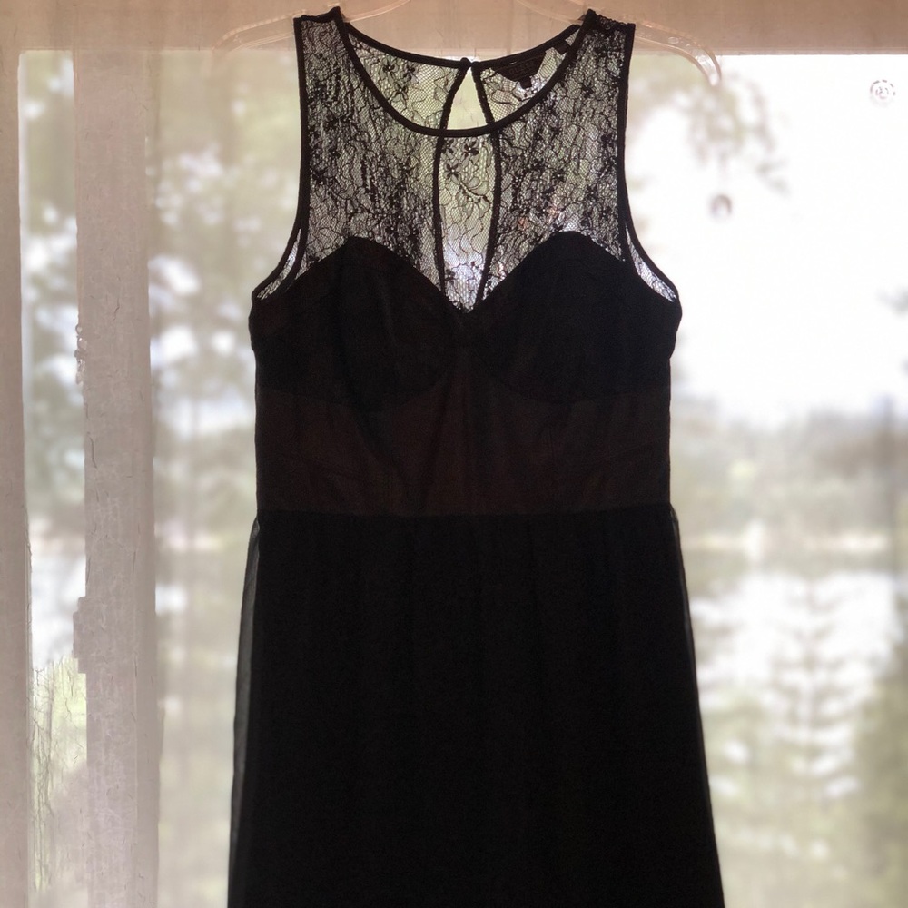 GUESS Black Lace & Leather Bustier Mini Dress – Size 6 (Medium)